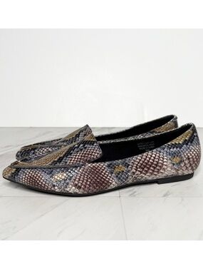 Jeffrey Campbell Vionnet Pointy Toe Snakeskin Print Leather Flat Loafer 6M